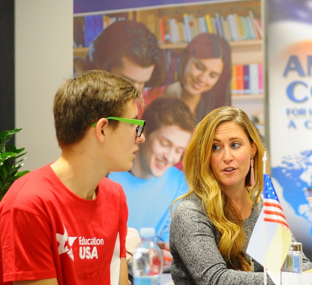 Інтерв'ю. Співбесіда в Американський університет. EducationUSA